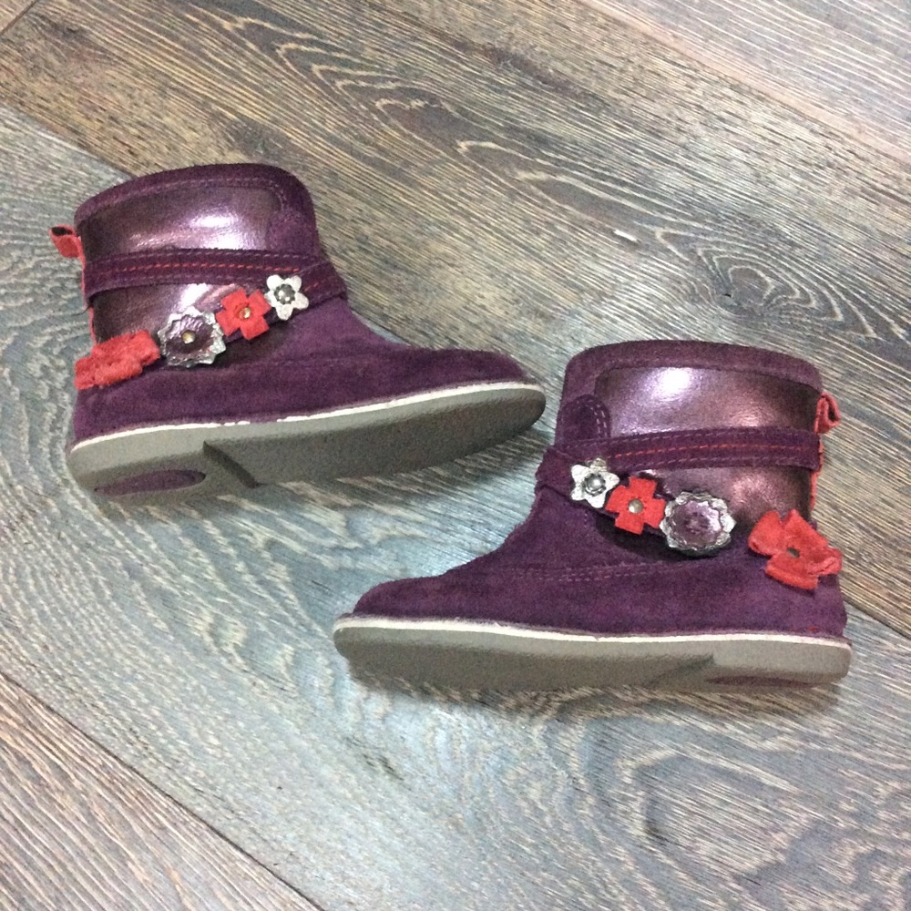 Stride Rite Boots Medallion Roslin Leather Suede - Picture 2 of 8